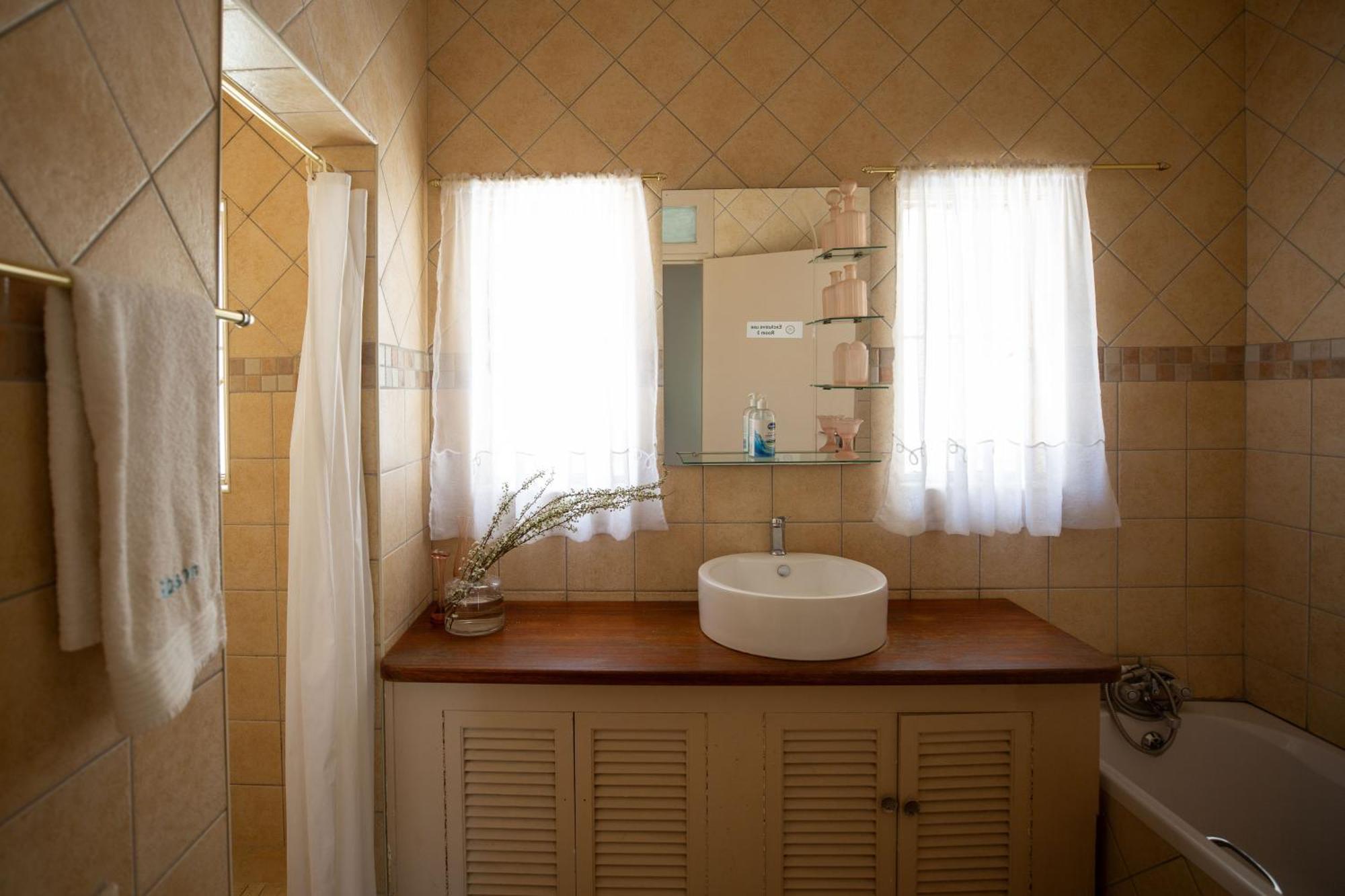 Gibson Place Vrede Екстер'єр фото